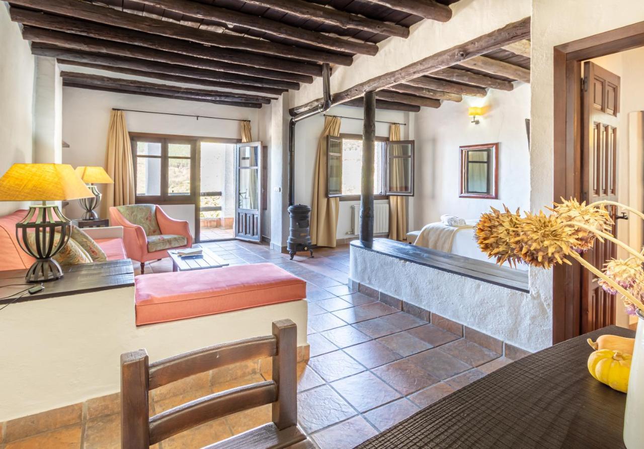 Hotel Apartamento Nueva Alcazaba ブスキスタル エクステリア 写真